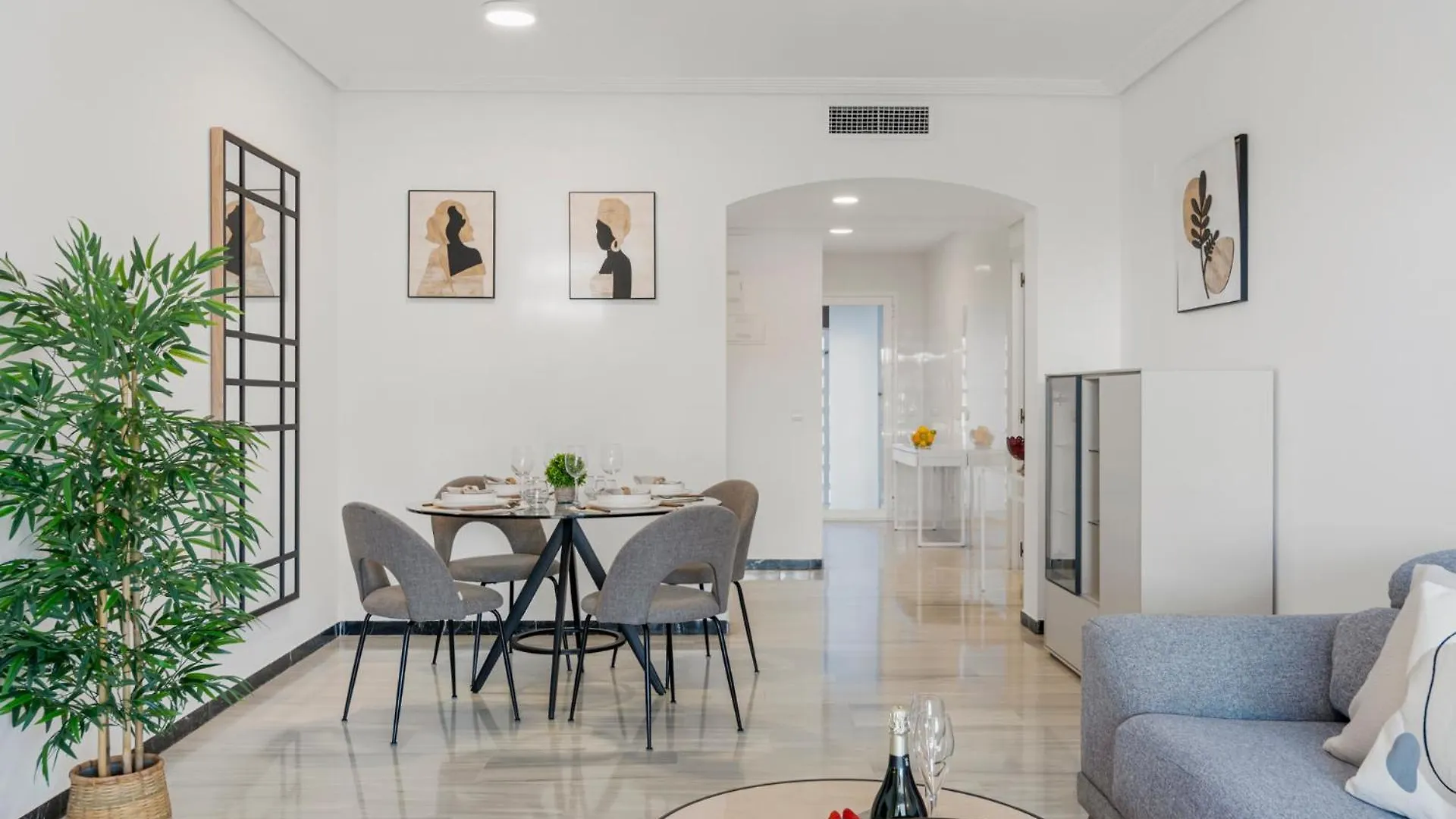Banus Rentals Luminoso Apartamento Con Vistas Al Mar Marbella