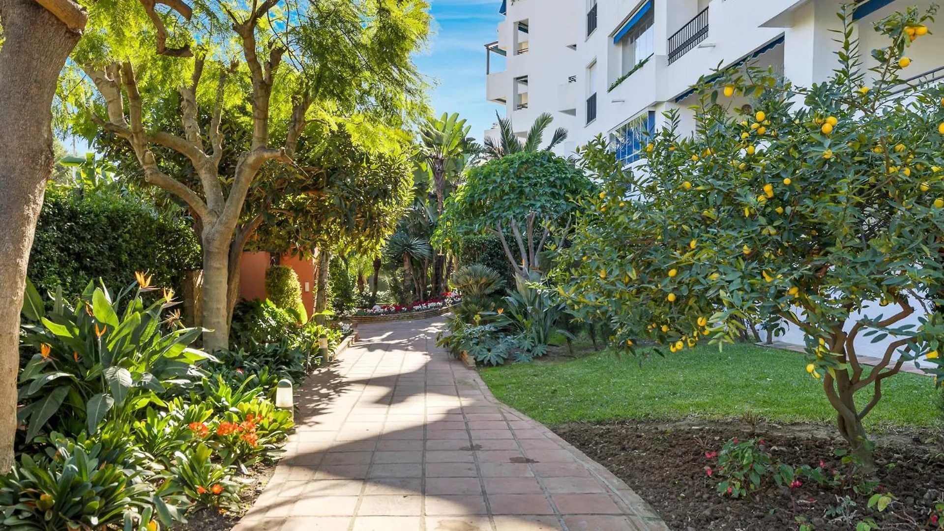 Banus Rentals Luminoso Apartamento Con Vistas Al Mar Marbella 0*,