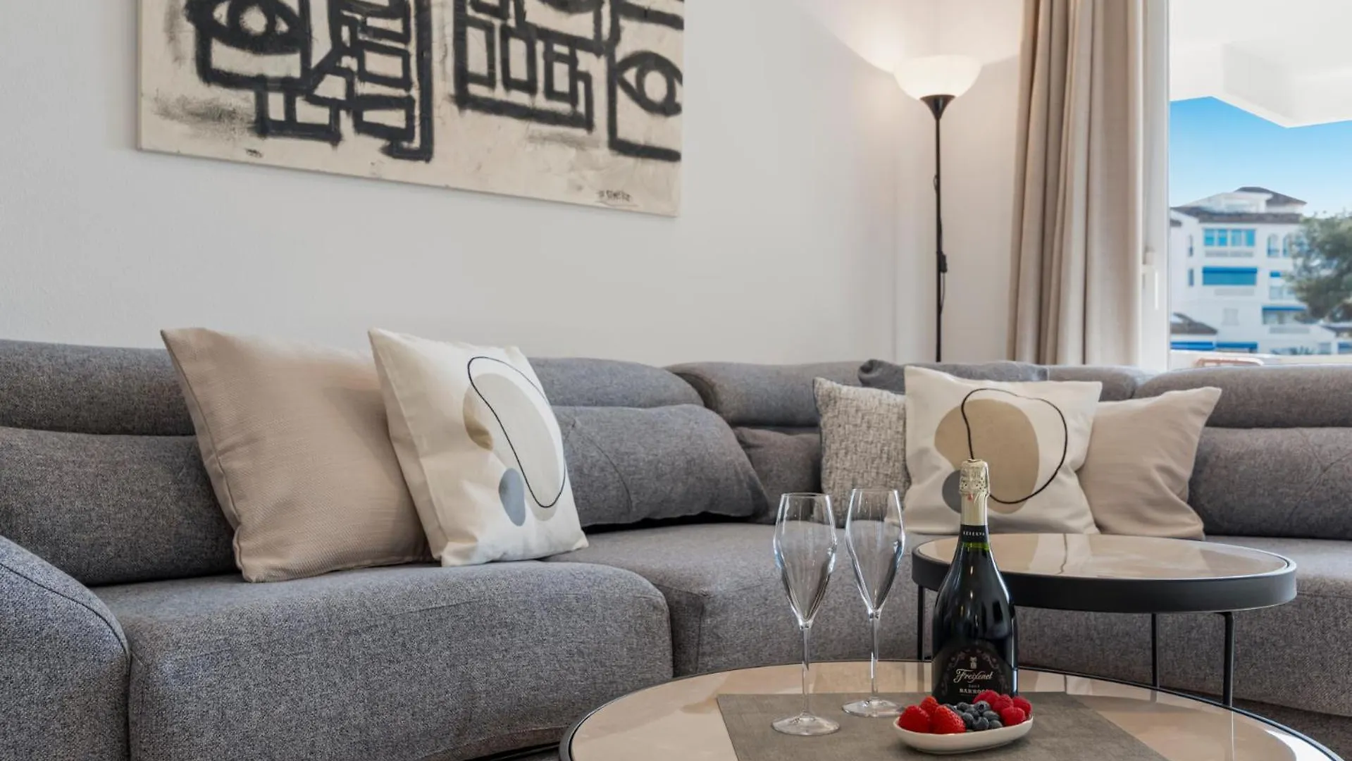 מארבלה Banus Rentals Luminoso Apartamento Con Vistas Al Mar 0*,  ספרד