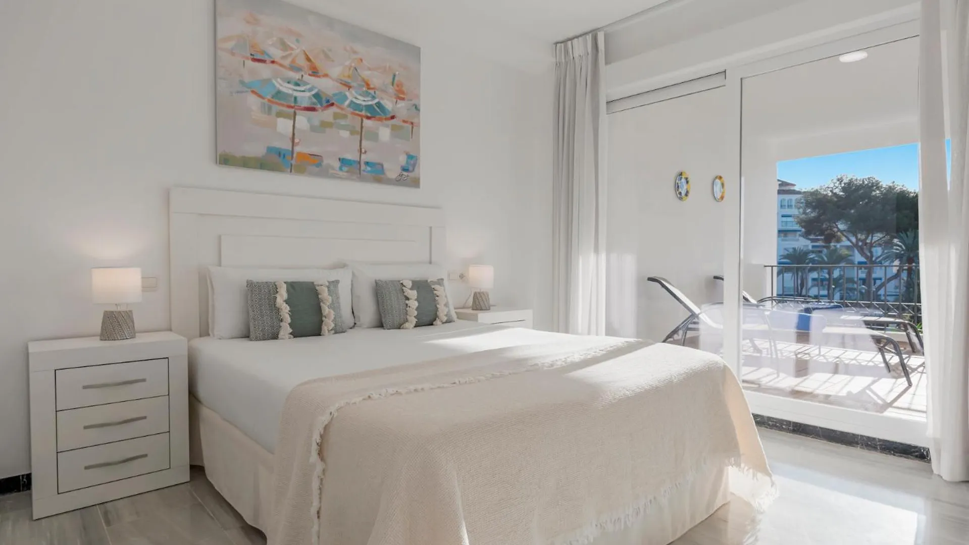 דירה מארבלה Banus Rentals Luminoso Apartamento Con Vistas Al Mar